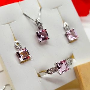 ⚘️Beautiful pink topaz necklace set